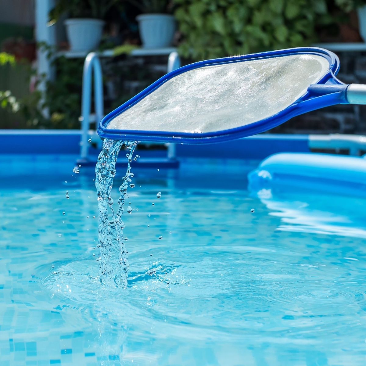 Houston pool maintenance for your pool's health